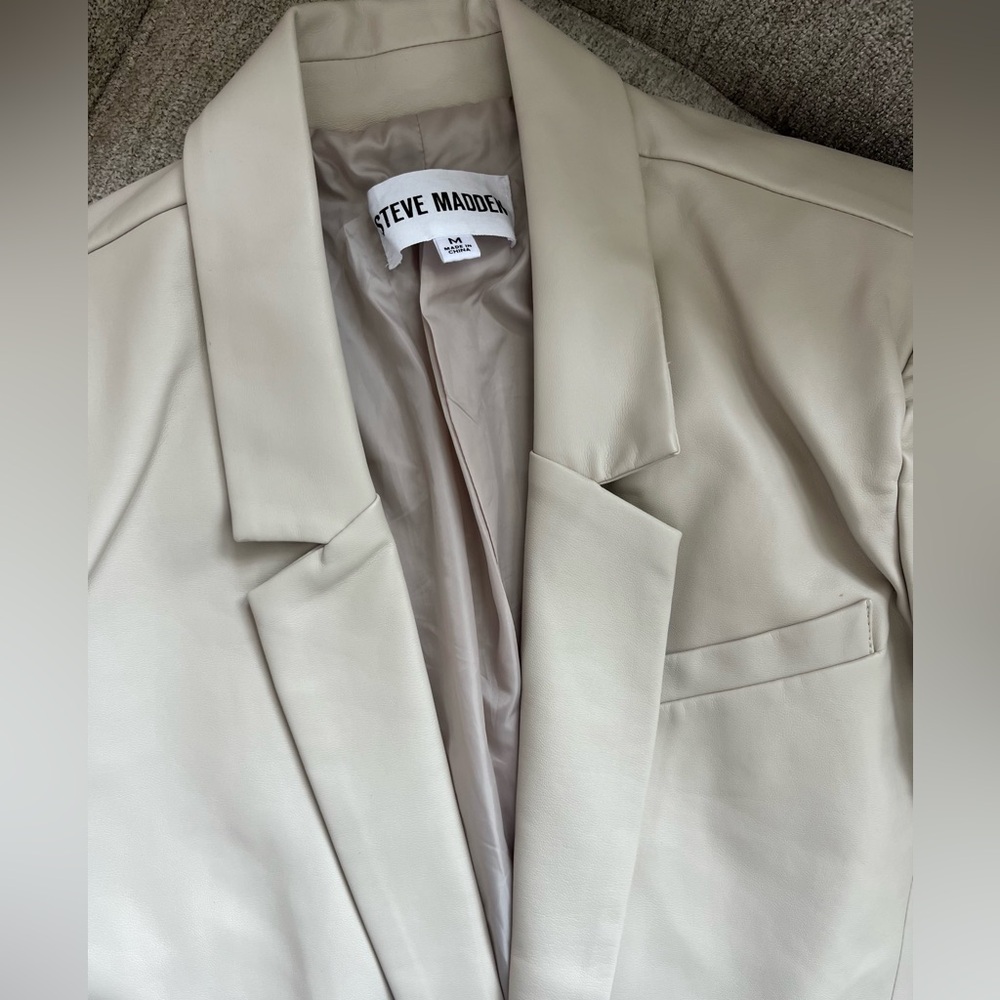Steve Madden Faux Leather Blazer size M